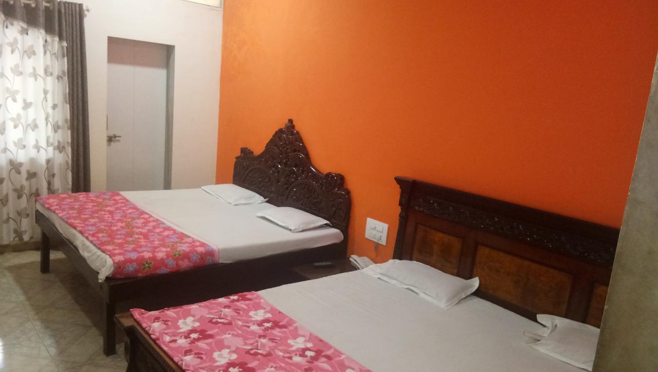 נאסיק Grand Galaxy Hotel Krishna מראה חיצוני תמונה