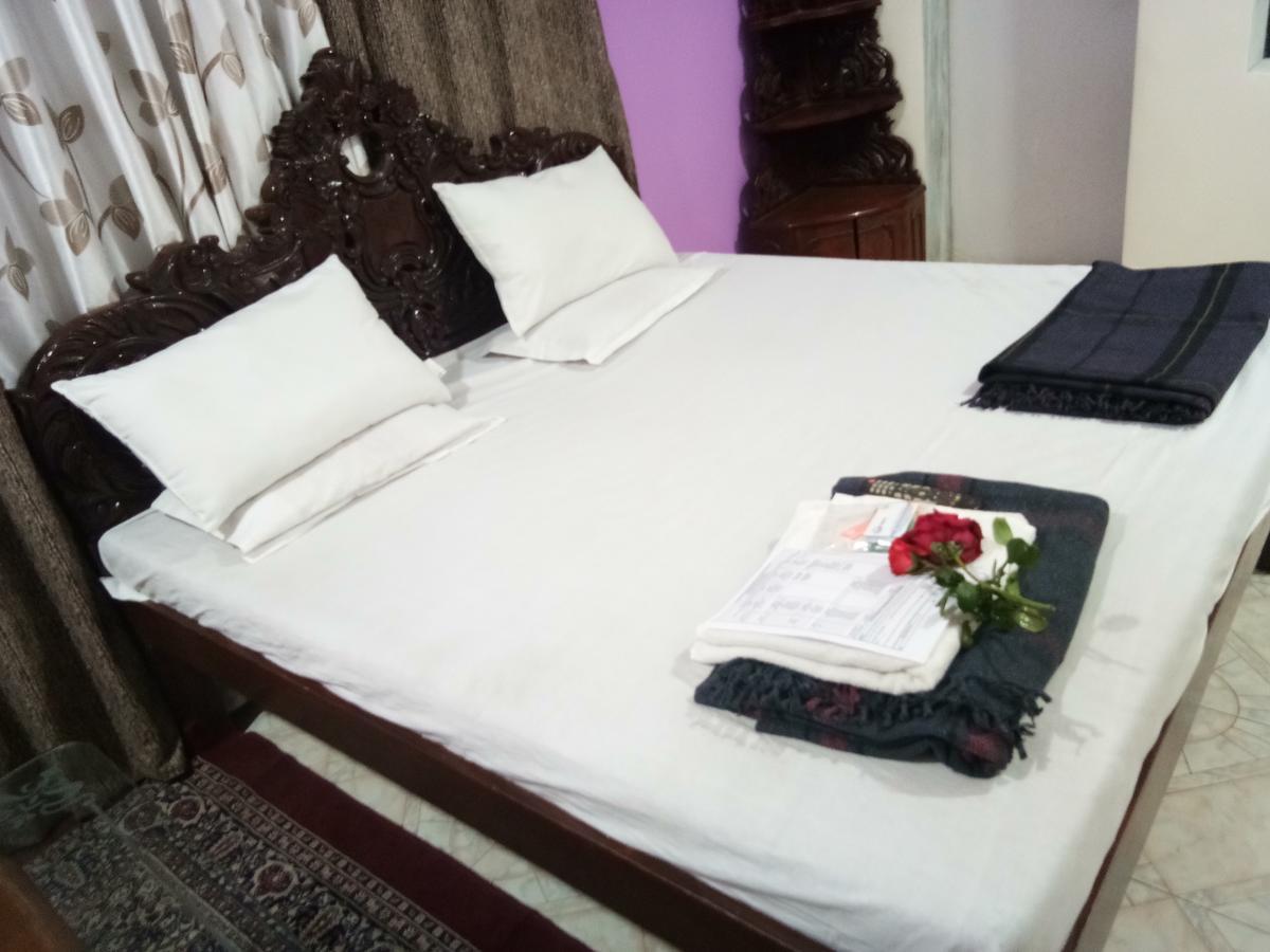נאסיק Grand Galaxy Hotel Krishna מראה חיצוני תמונה